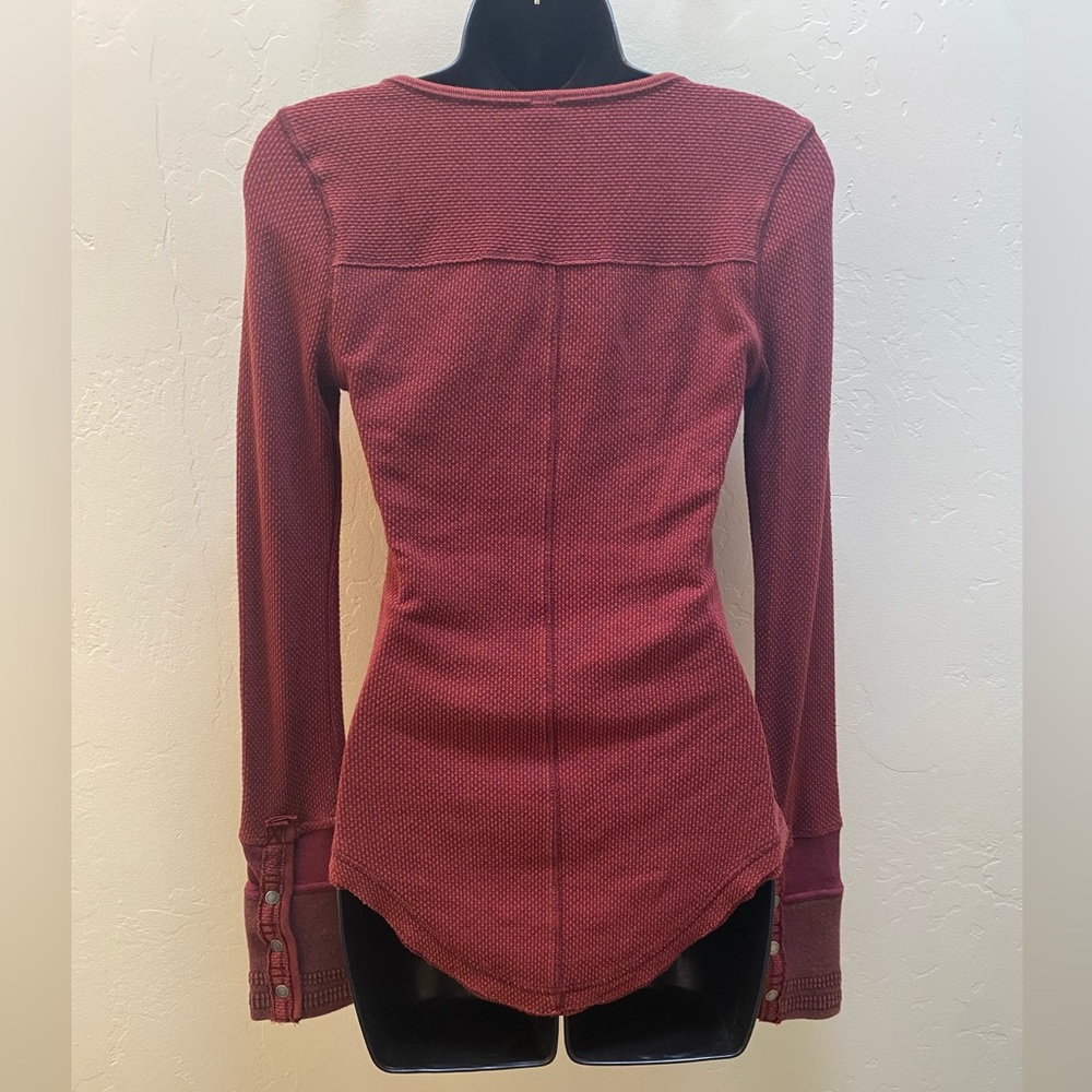 Free People Long Sleeve Sunnie Valley Cuff Thermal Maroon Size S - Picture 6 of 12